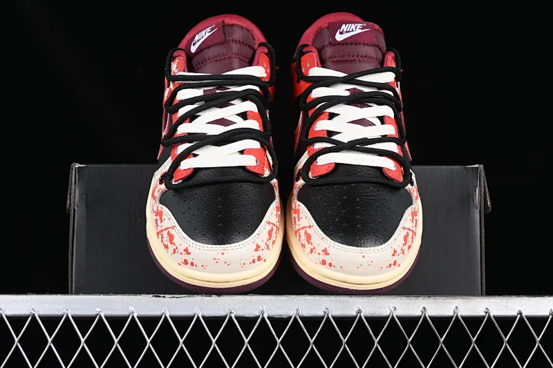 All categories Nk SB Dunk series Nk SB Dunk Low Low-top sneakers Nk Dunk Low WUYA Violent aesthetics Cool graffiti Retro distressed Deconstruction SB strap low-top casual sneakers DJ6188-600